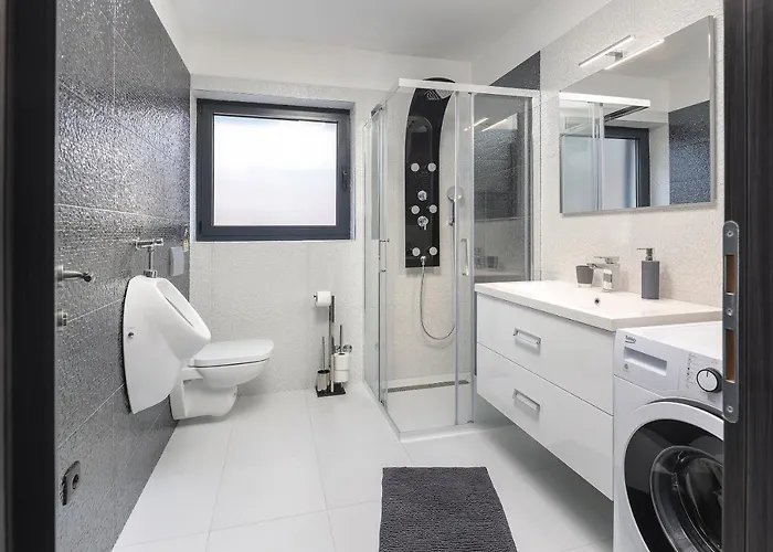 Rene Вилла Ядраново